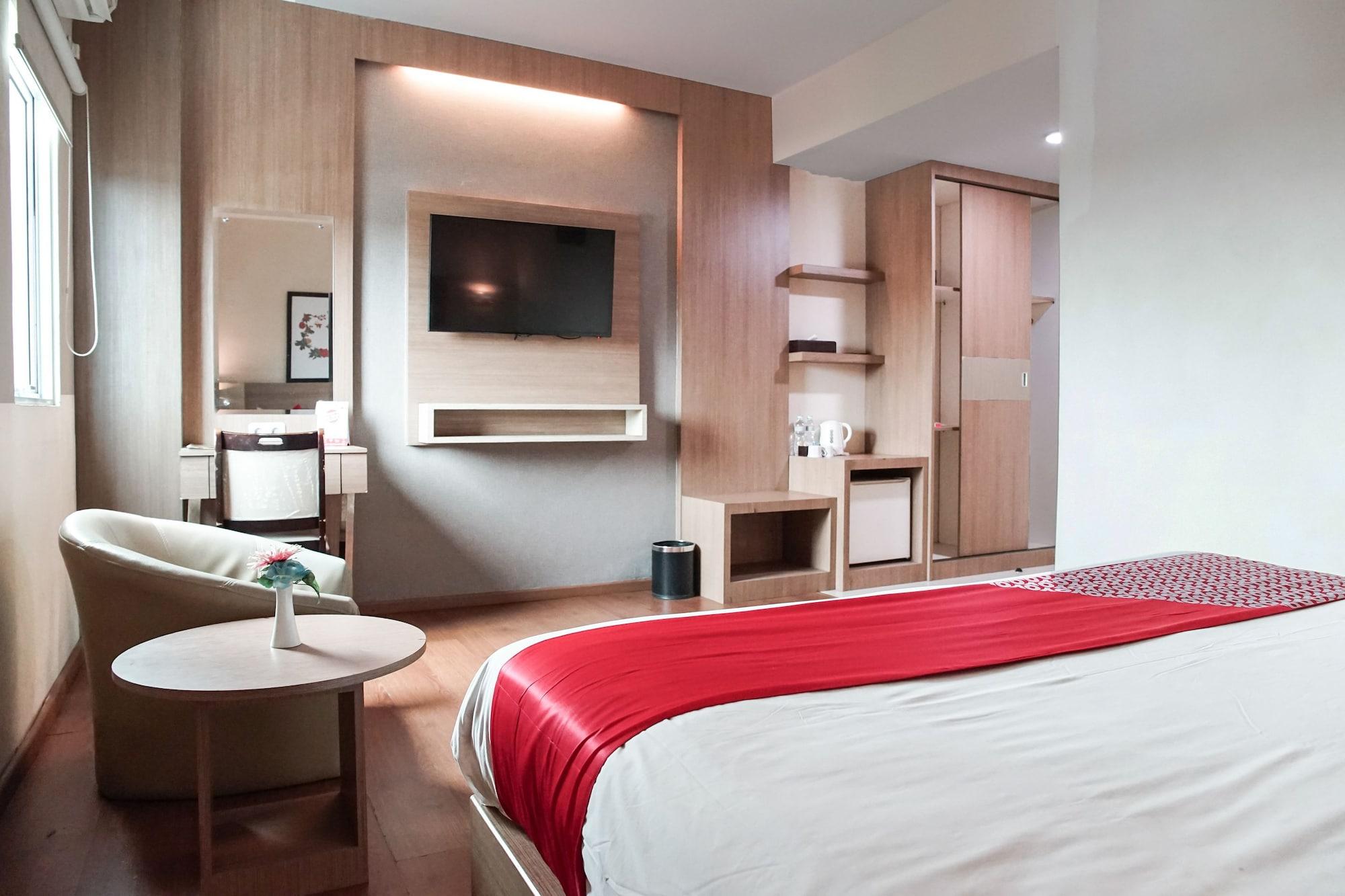 Winstar Hotel Пеканбару Экстерьер фото