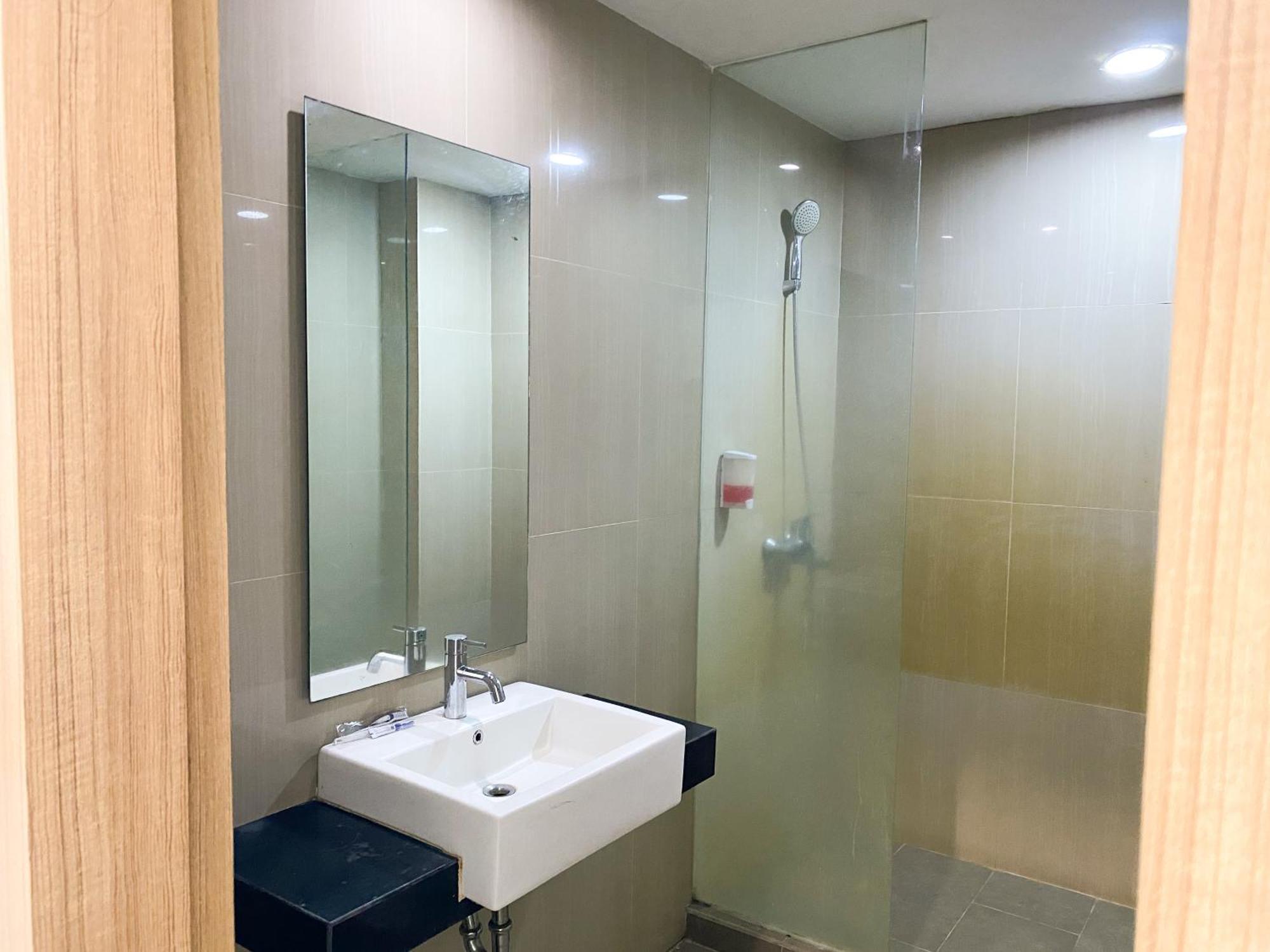 Winstar Hotel Пеканбару Экстерьер фото